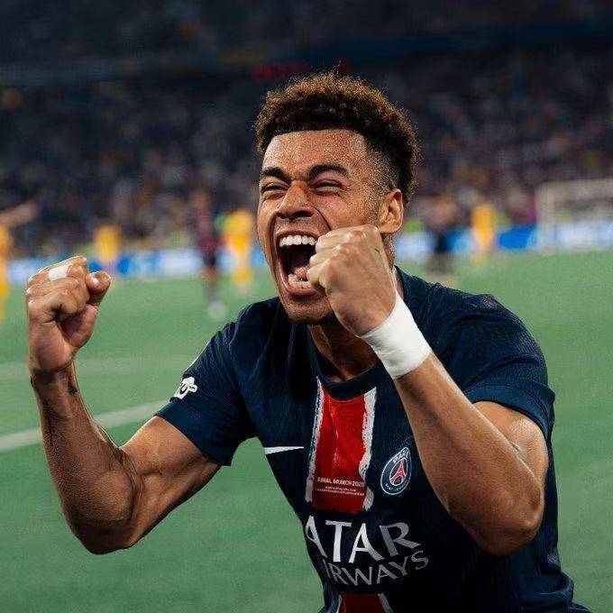 英雄联盟-关于欧超杯转会期再迎强敌，勒沃库森强势反弹，主帅态度——气氛紧张，纪律约束更严格的信息