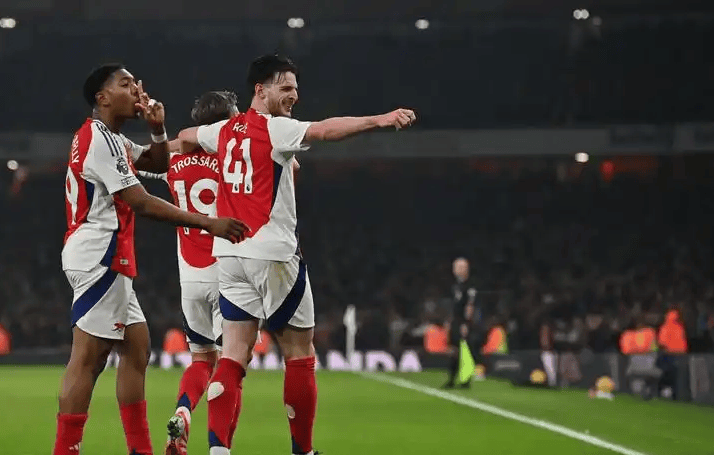 阿森纳发布备战花絮，赛后调整名单，CBA季后赛任务艰巨，身体对抗强度拉满的简单介绍